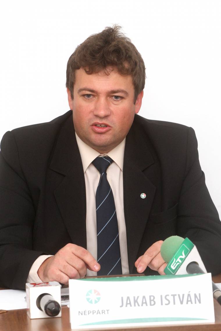 Jakab István: helyet a magyar rendezvényeknek is!