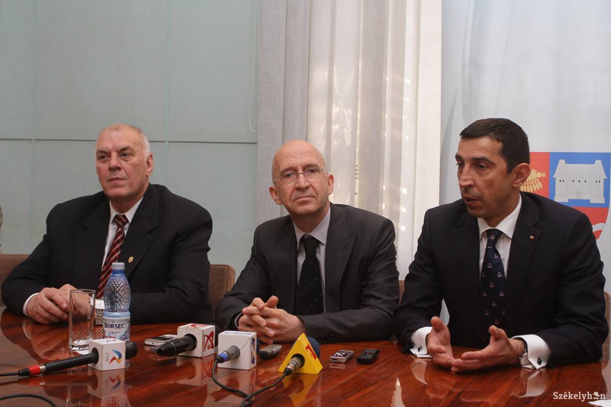 &bullet;  Fotó: Boda L. Gergely