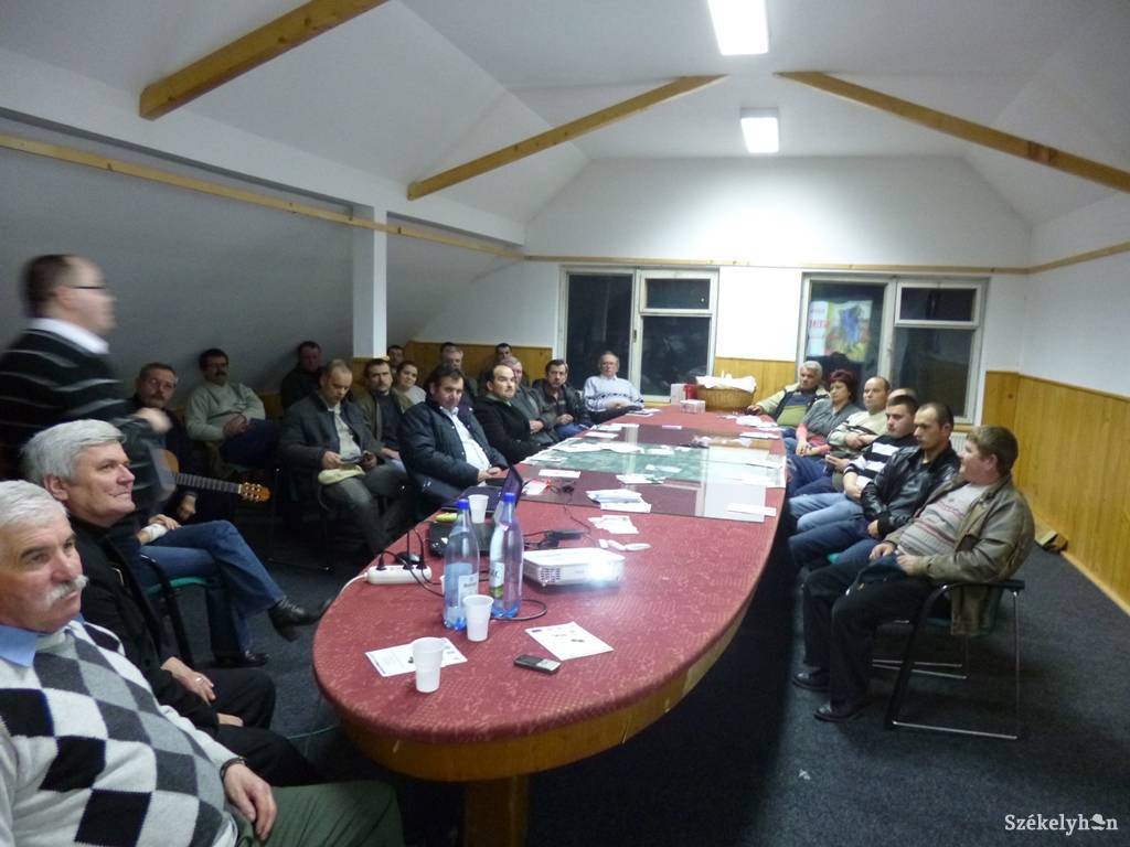 &bullet;  Fotó: Gligor Róbert László