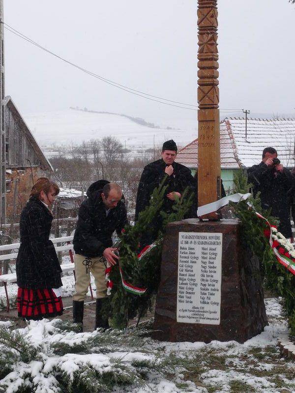 Nyárádmenti ünnep: vérrel szentelt ez a föld, és a miénk