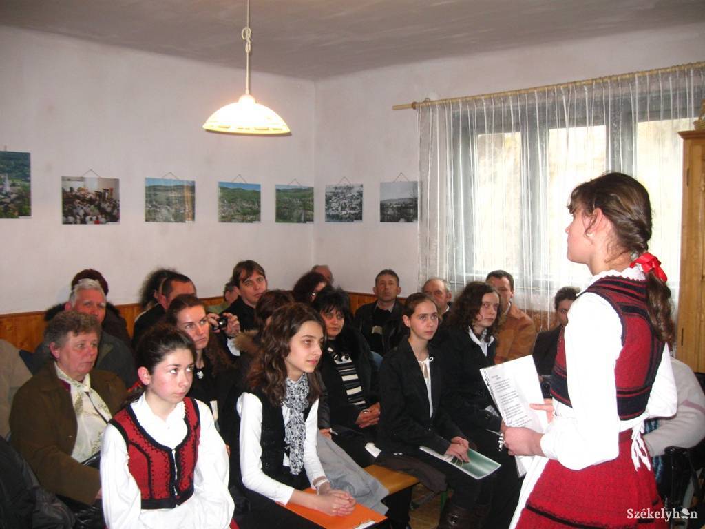 &bullet;  Fotó: Gligor Róbert László