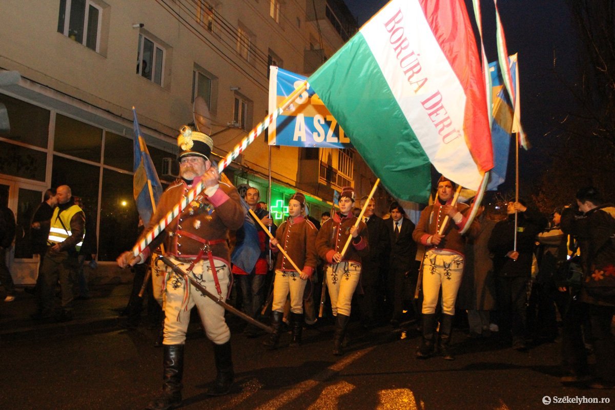 &bullet;  Fotó: Boda L. Gergely