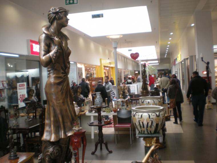 A régiségnek ára van