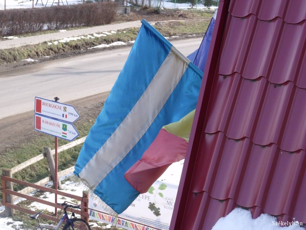 &bullet;  Fotó: Gligor Róbert László