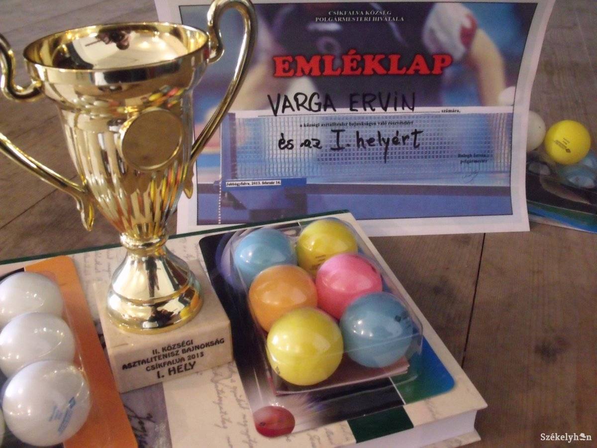 &bullet;  Fotó: Gligor Róbert László