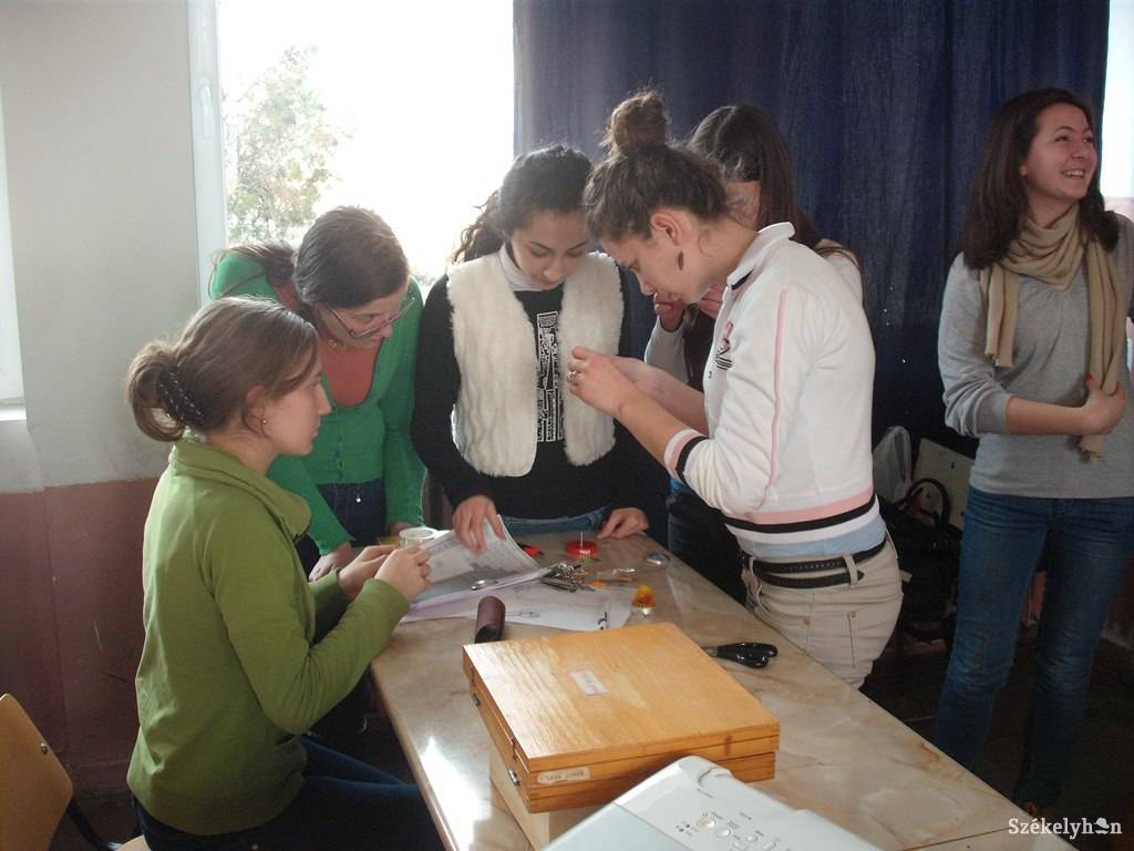 &bullet;  Fotó: Gligor Róbert László