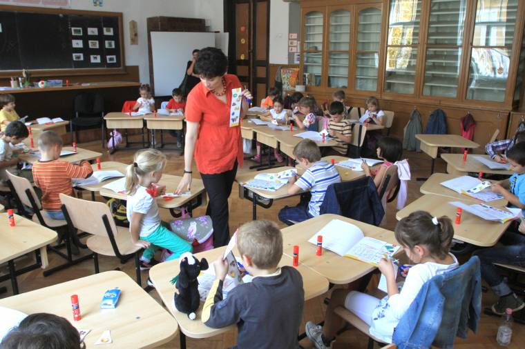 Indulhat első osztály a Marosvásárhelyi Református Kollégiumban?