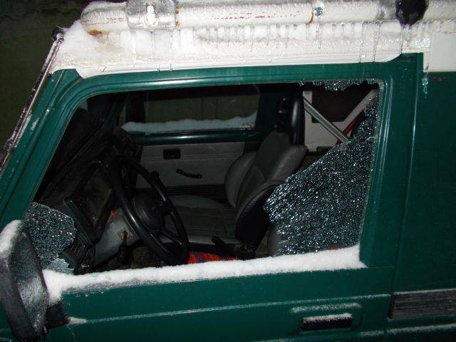 Sovén zaklatói lehetnek a BKB alelnökének