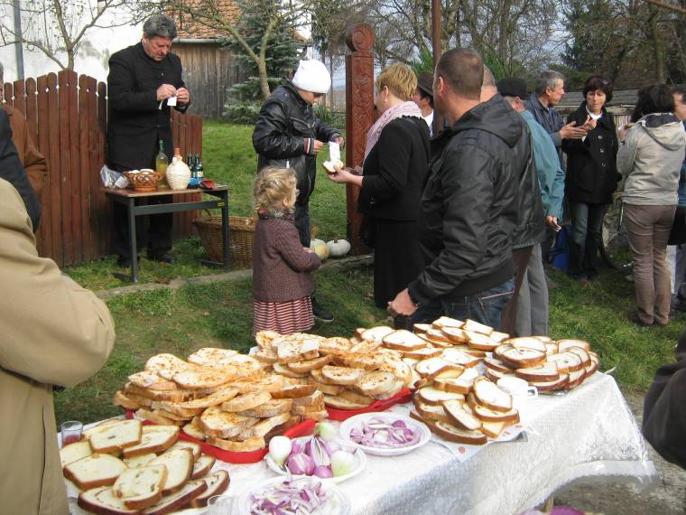 Meggyökerező hagyományok