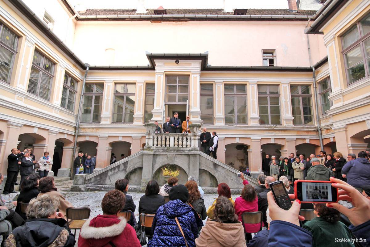 •  Fotó: Boda L. Gergely