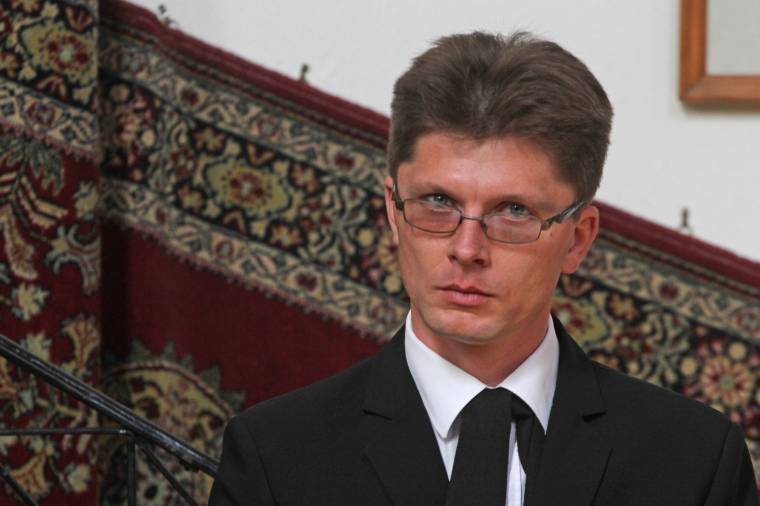 Szükség van hiteles példaképekre