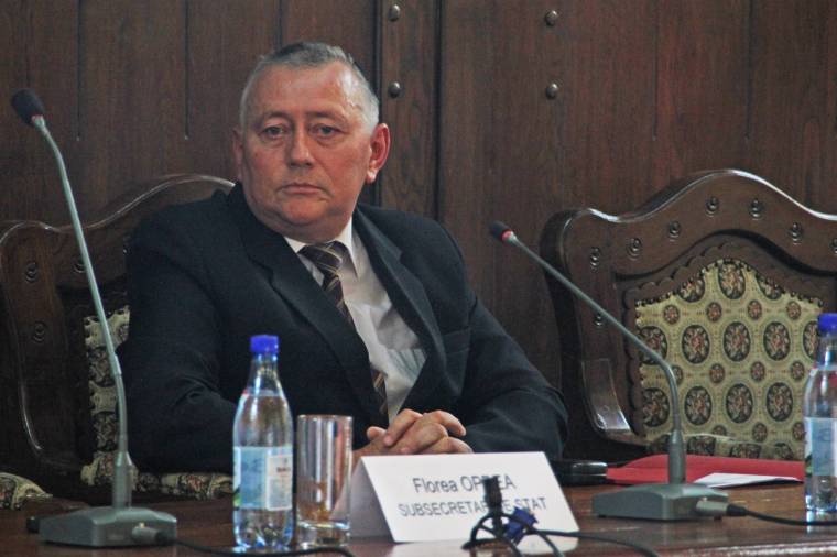 A kétnyelvűség alkalmazását kéri Maros megye alprefektusa