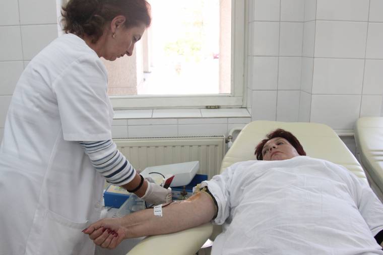 Egy hét alatt majdnem négyszáz véradó