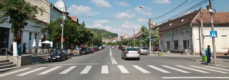 Lezárják a dicsőszentmártoni főteret a hétvégeken