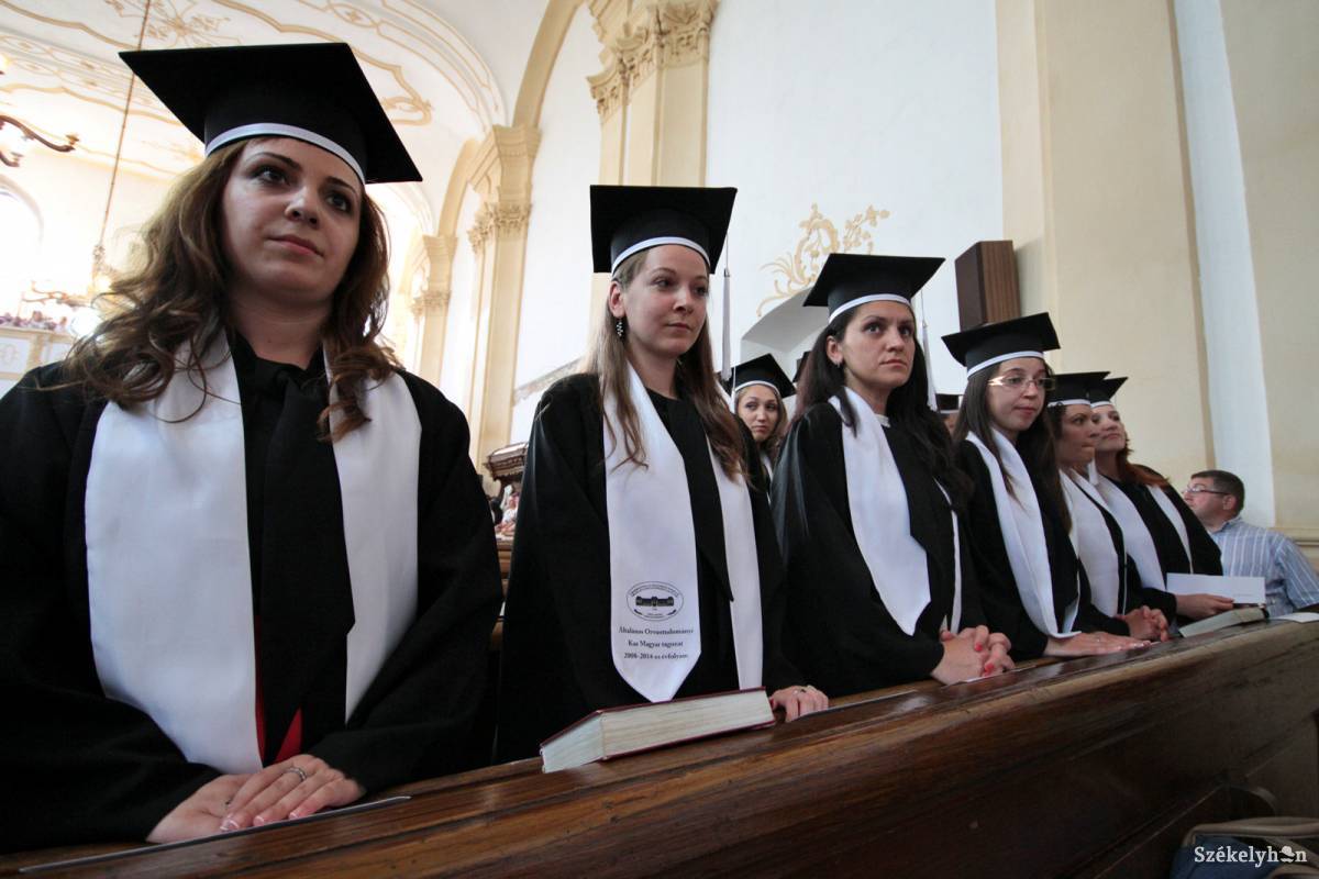 •  Fotó: Boda L. Gergely