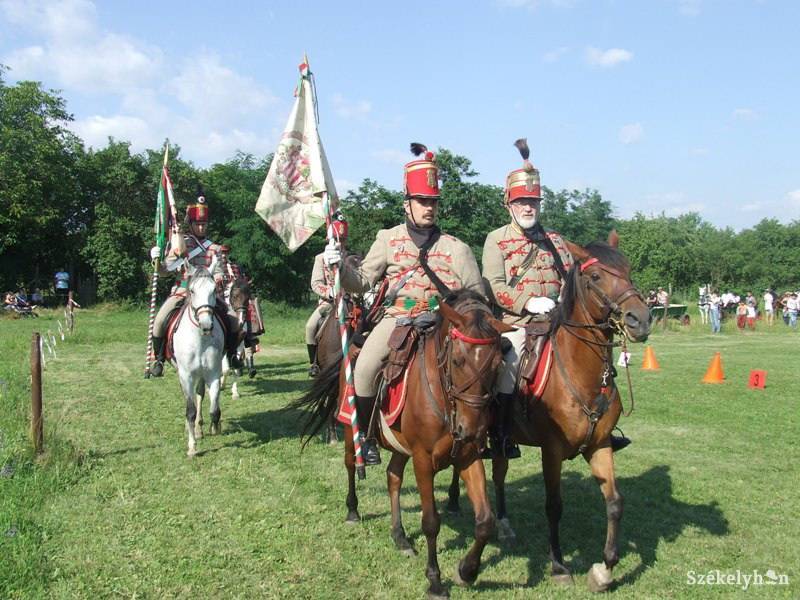&bullet;  Fotó: Berekméri Edmond