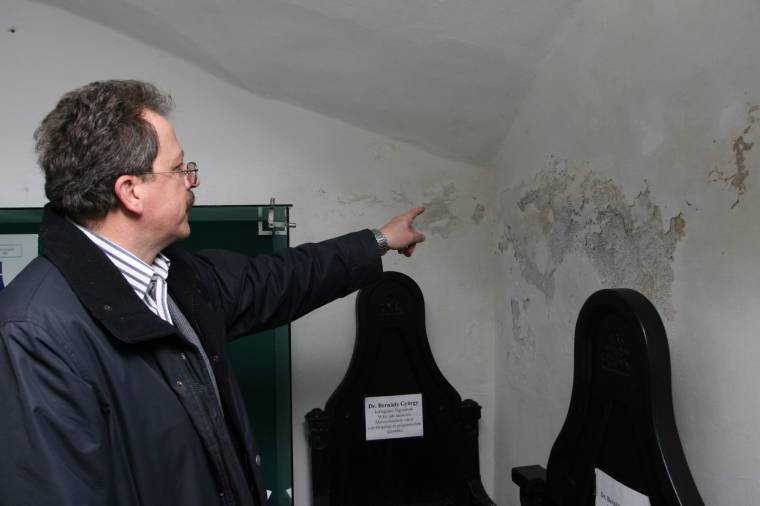 Újra nyílik a Bolyai iskolamúzeuma