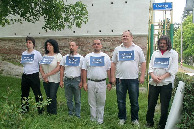 Vár legyen a Cetății sétány!