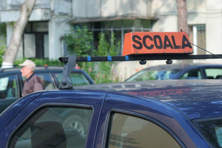 Korrupciós vád miatt sorban kell állniuk a háromszéki sofőrjelölteknek