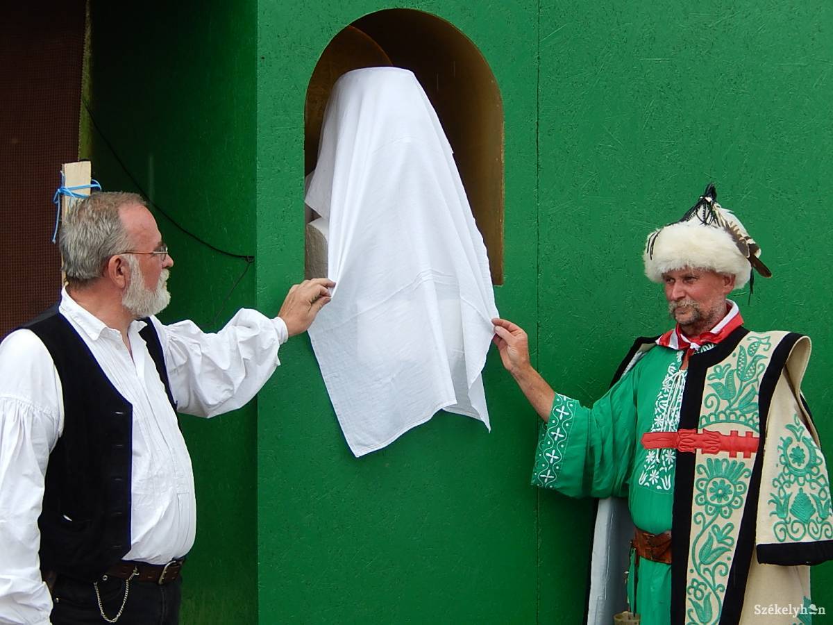•  Fotó: Gligor Róbert László