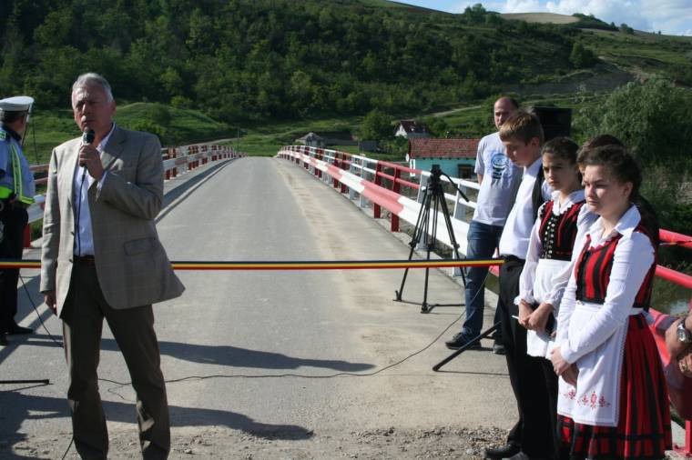 Átadták a Magyardellőt Kerelőszentpállal összekötő hidat