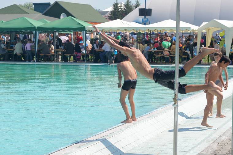 Strandolás egy kis drogprevencióval
