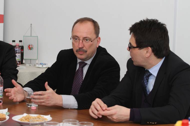 Németh Zsolt: a honosításnak ad új lendületet a regisztráció