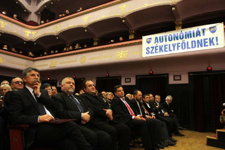 Kétszázötven éves tanulság Madéfalváról
