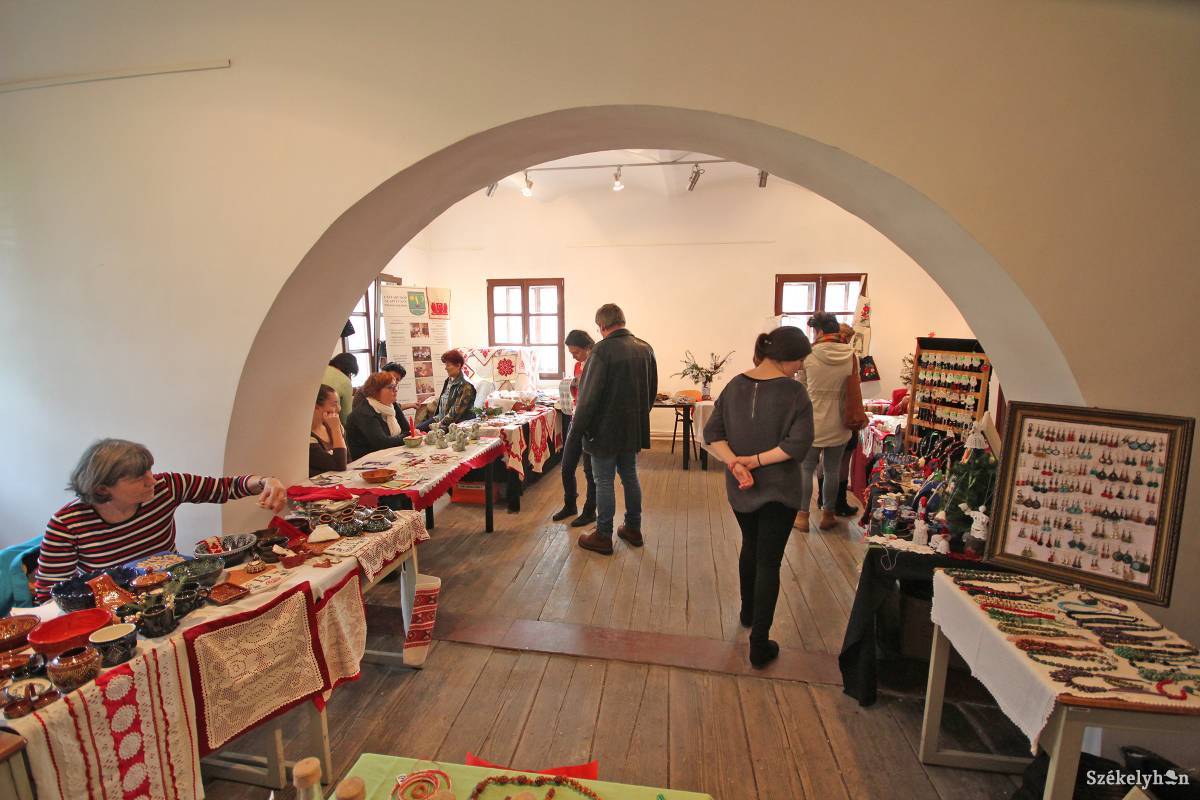 &bullet;  Fotó: Boda L. Gergely