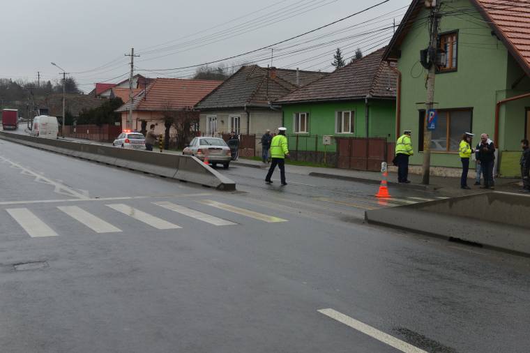 Hosszú hétvége több száz gyorshajtóval