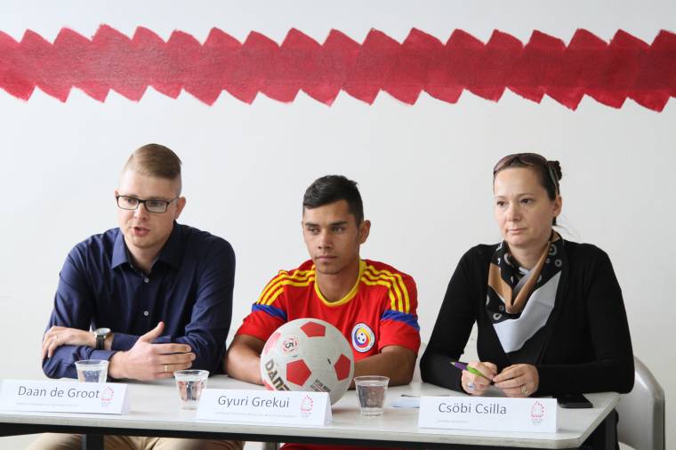 Amszterdamban focizott a marosvásárhelyi hajléktalan fiatal