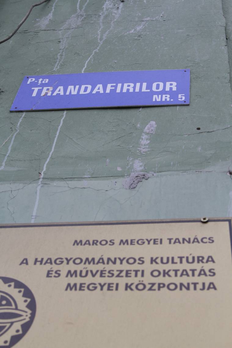 Utcanévtáblák: sikernek hitte, ám végül perel az RMDSZ