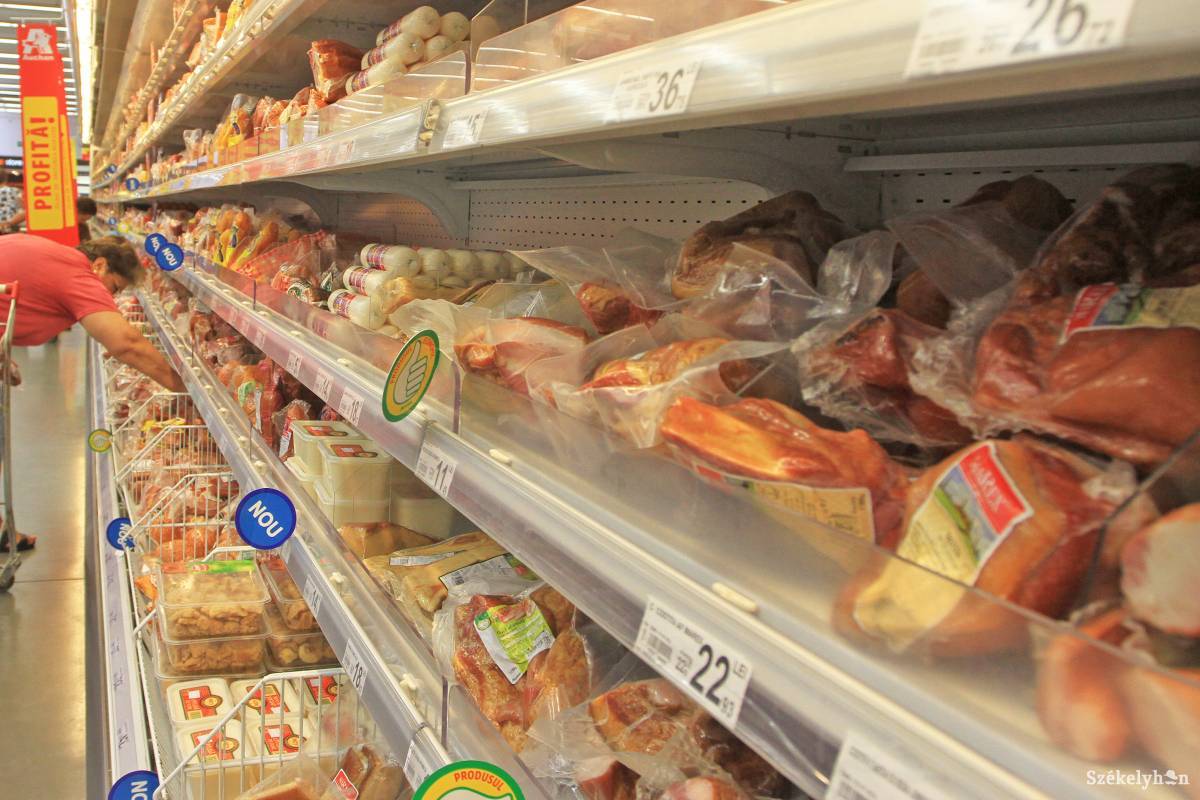 Jobb vigyázni. A felvágottakban is megtalálhatóak az egészségre káros transzzsírok &bullet;  Fotó: Boda L. Gergely