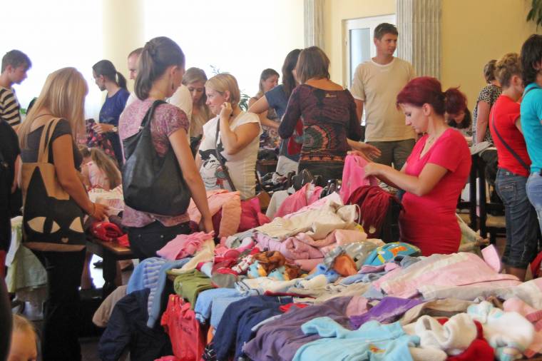 Tolltartó és váltóruha iskolakezdésre