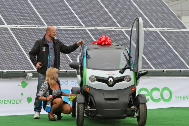 Napfénnyel guruló csodabogár Vásárhelyen