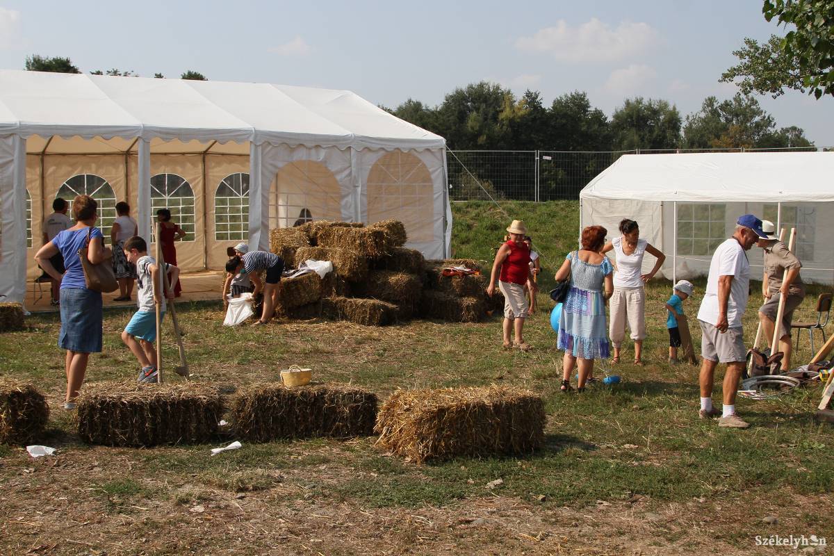 &bullet;  Fotó: Boda L. Gergely