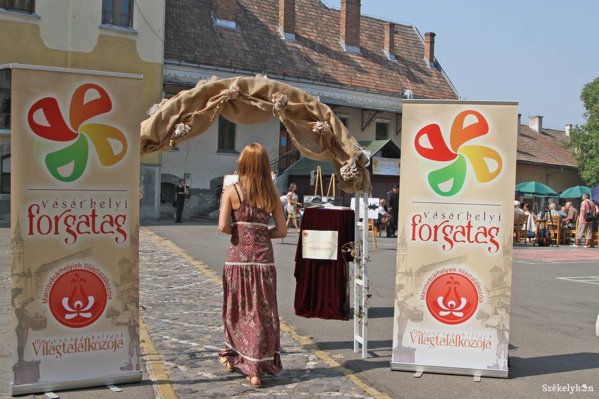 &bullet;  Fotó: Boda L. Gergely