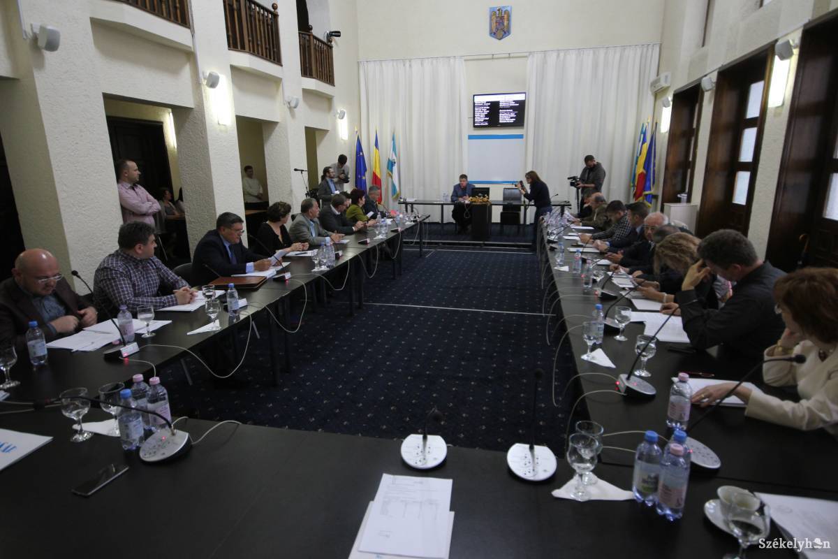 &bullet;  Fotó: Boda L. Gergely