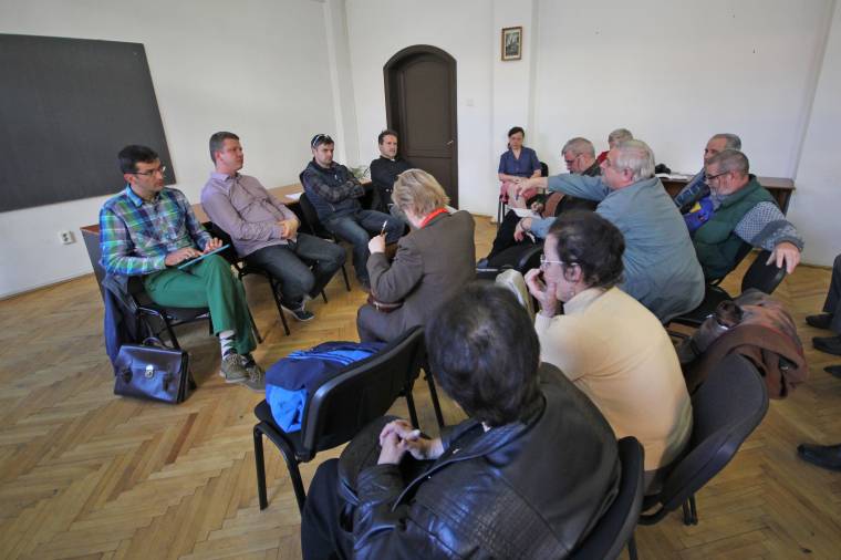 Kevés érdeklődőt toborzott az RMDSZ