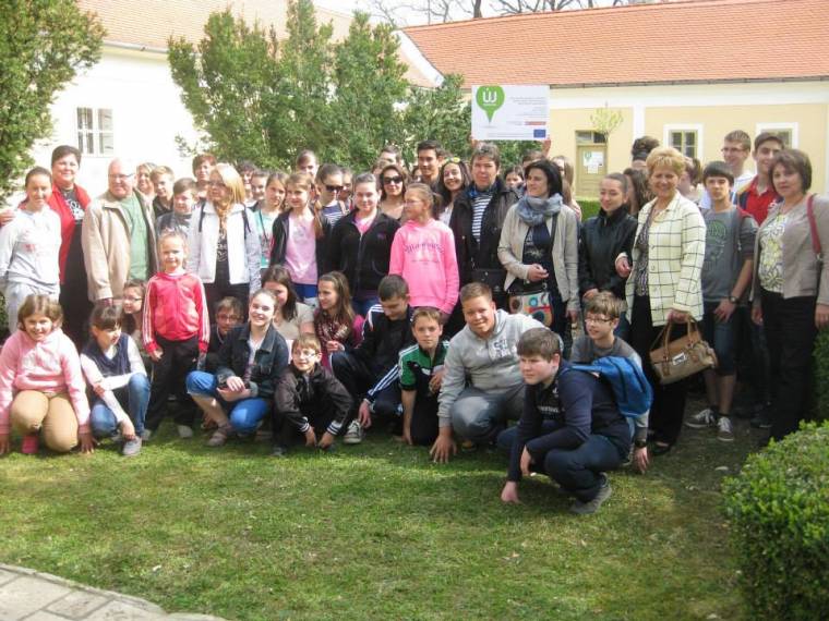Fenntartják a testvériskolai kapcsolatokat