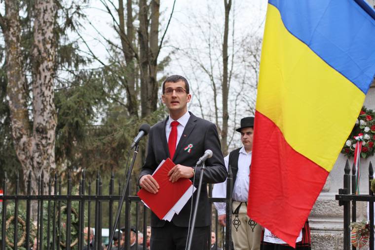 Peti András: replika a Dorin Floreával készült interjúban elhangzottakra