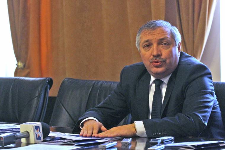 Akadémiai „elismerés” a MOGYE menedzsmentjének