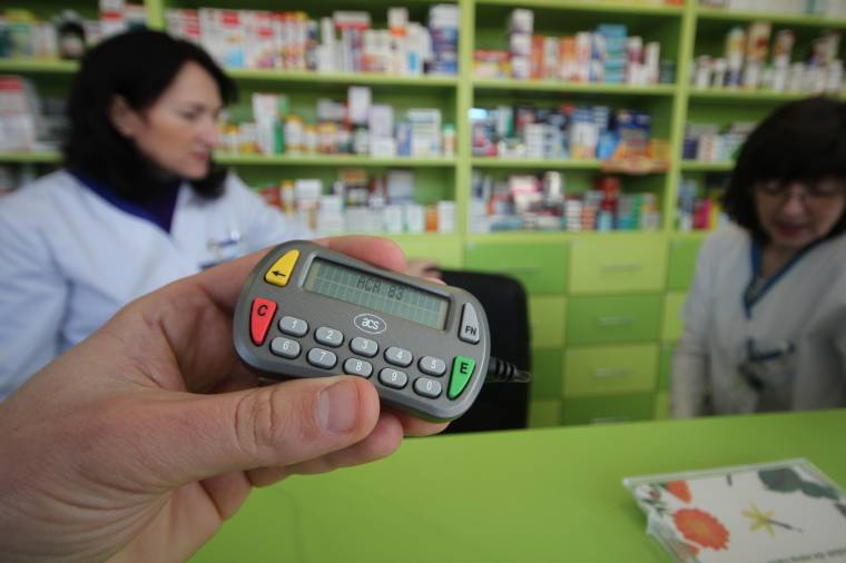 Növekvő kétségek az egészségügyi kártyák bevezetése kapcsán