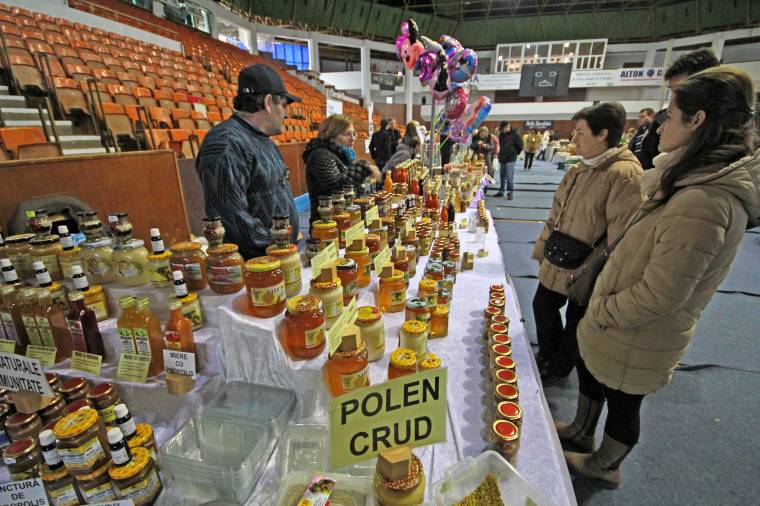 Méhészeti vásárt szerveztek Marosvásárhelyen