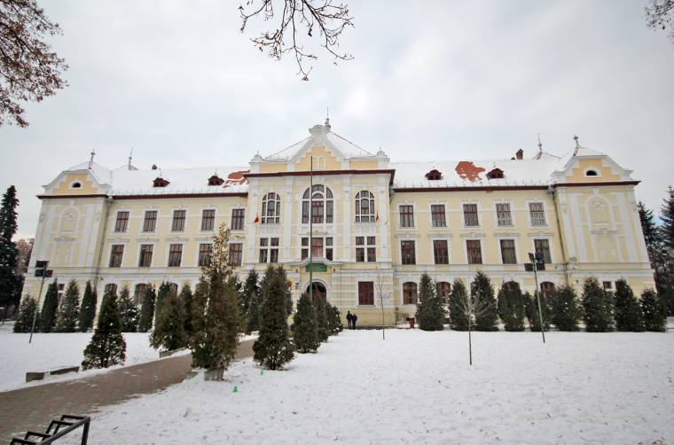 Leváltották az Unirea Főgimnázum igazgatóját