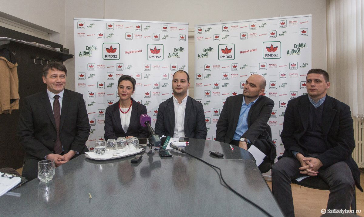 &bullet;  Fotó: Boda L. Gergely