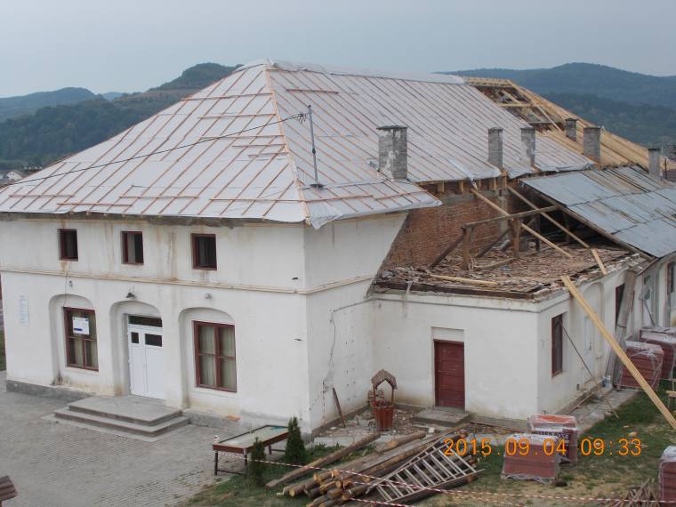 Megújuló épületben a hármasfalui kultúra