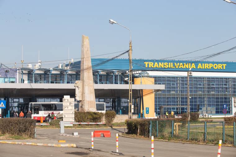 Üres a repülőtér, ha lesz pénz, lehet dolgozni