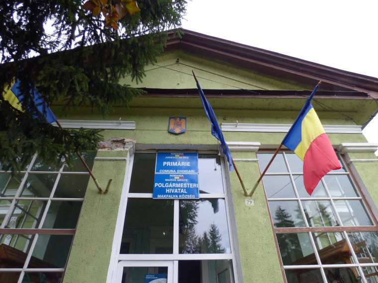 Az EMSZ kiáll Makfalva megbírságolt polgármestere mellett