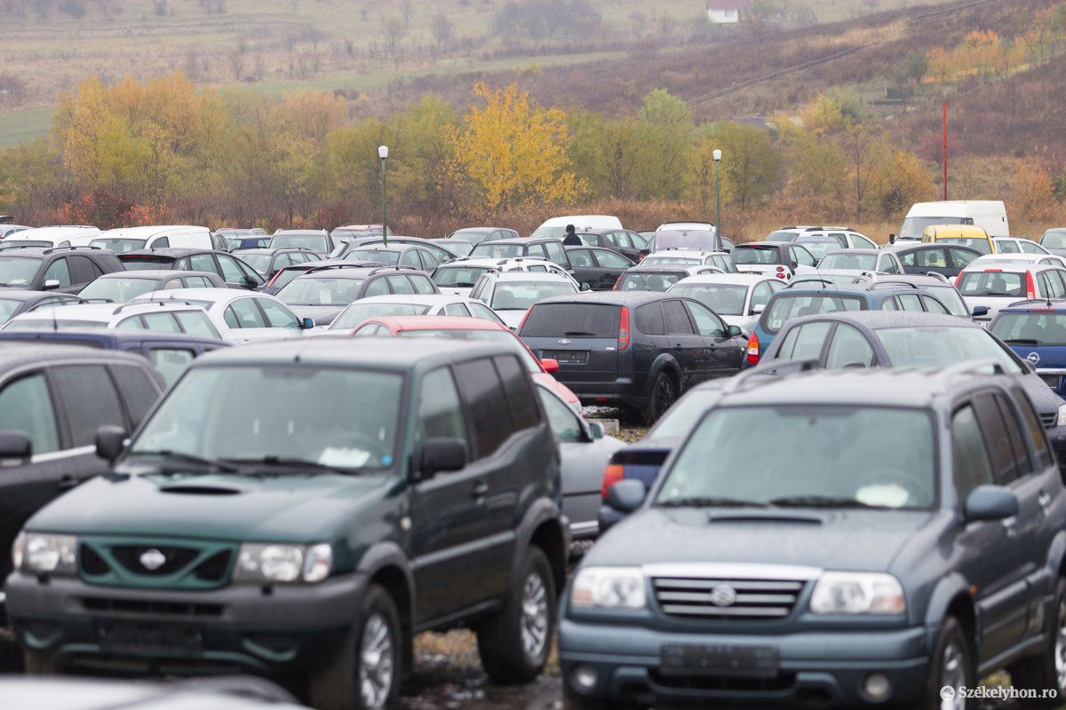 &bullet;  Fotó: Boda L. Gergely